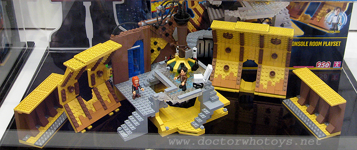 Doctor Who Character Building Tardis Console Room Playset